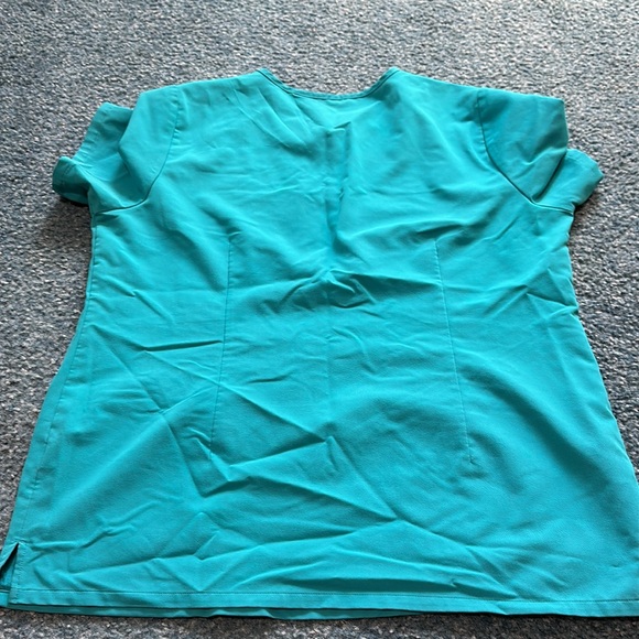 Figs Casma teal scrub top - Picture 5 of 5